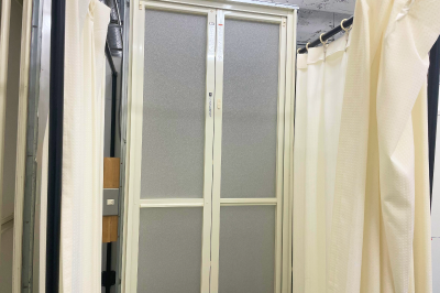 シャワーブース